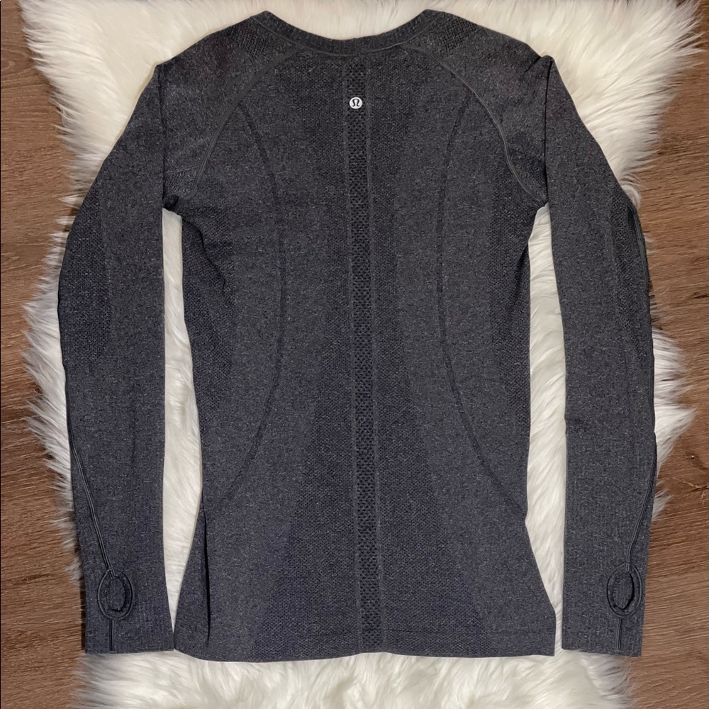 Lululemon Grey Long Sleeve Blouse.